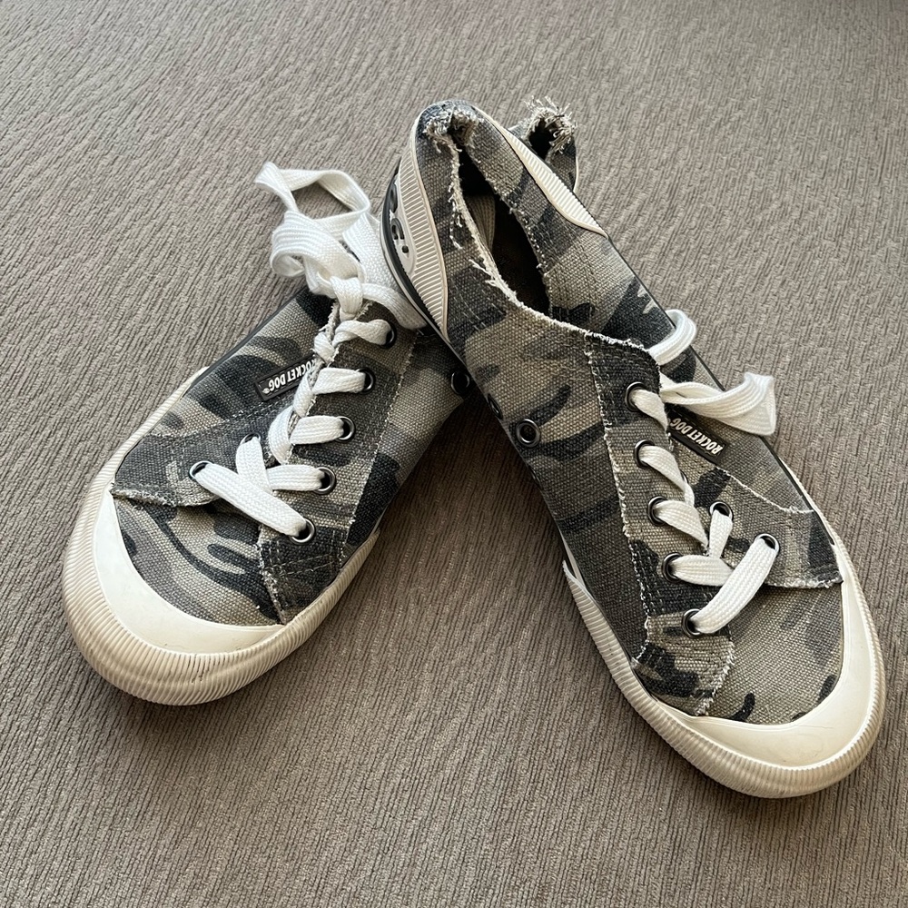 Rocket Dog Camouflage Sneakers - Black, Gray, White